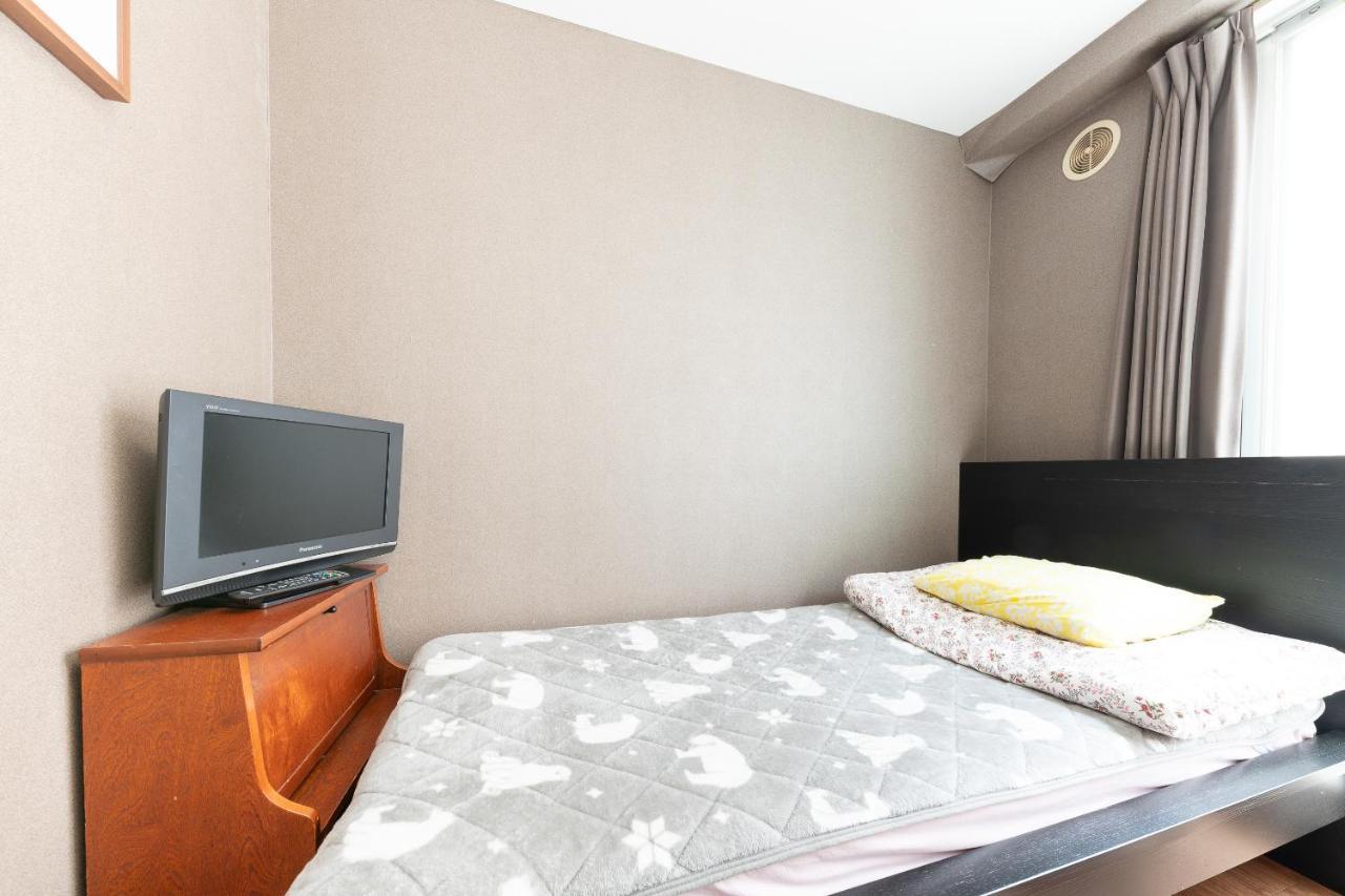 Oyo Hotel Hikari House Tōkyō Extérieur photo