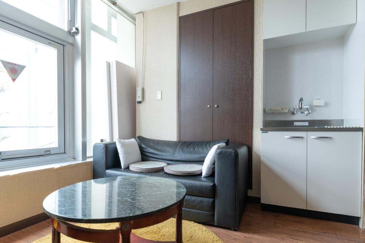 Oyo Hotel Hikari House Tōkyō Extérieur photo